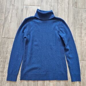 Saks Fifth Avenue Cashmere Turtleneck Sweater Women’s M Blue Soft Luxury